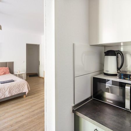 Central Apartment With Terrace And A Free Parking Duisburg Exterior foto