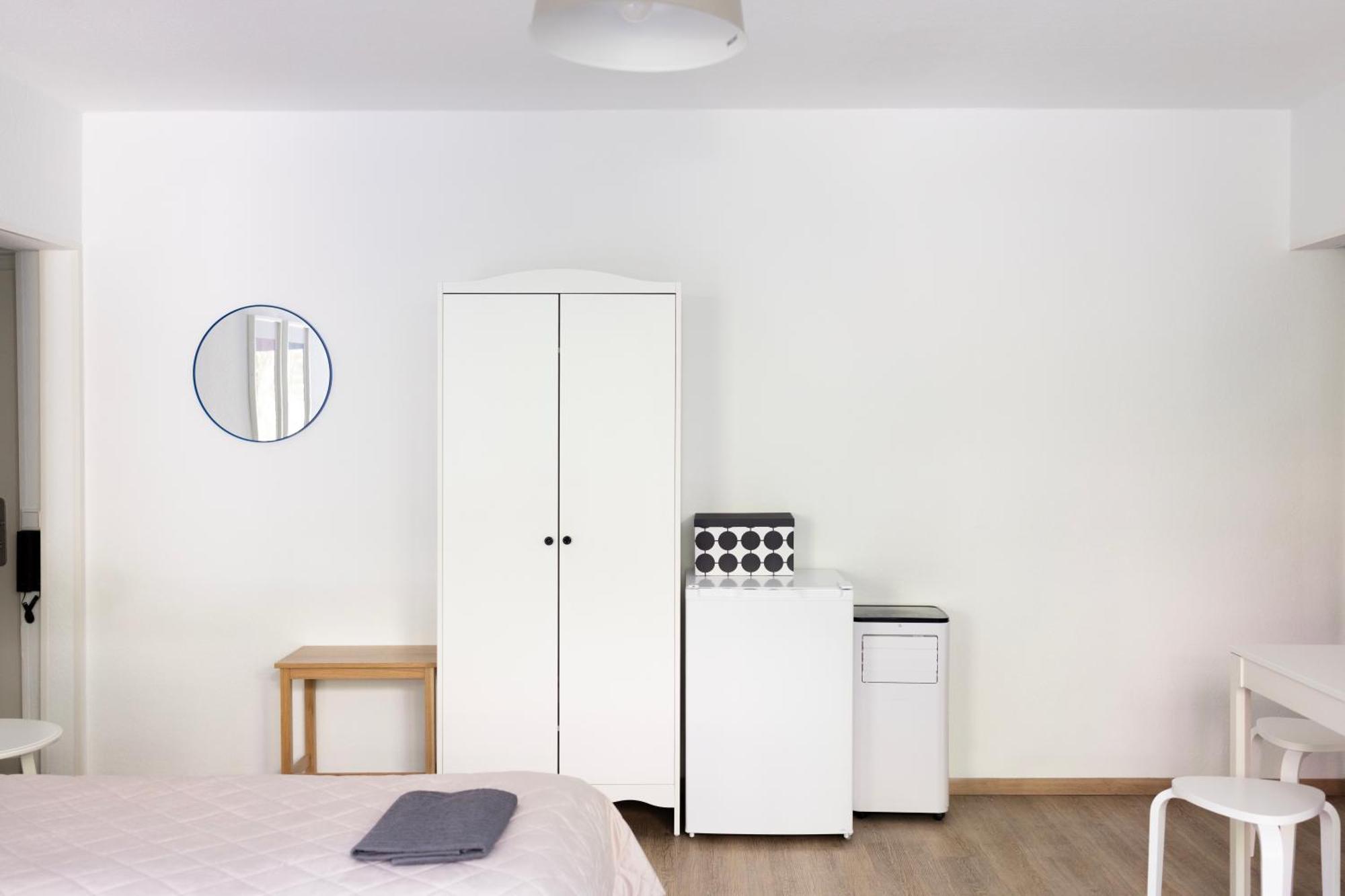 Central Apartment With Terrace And A Free Parking Duisburg Exterior foto